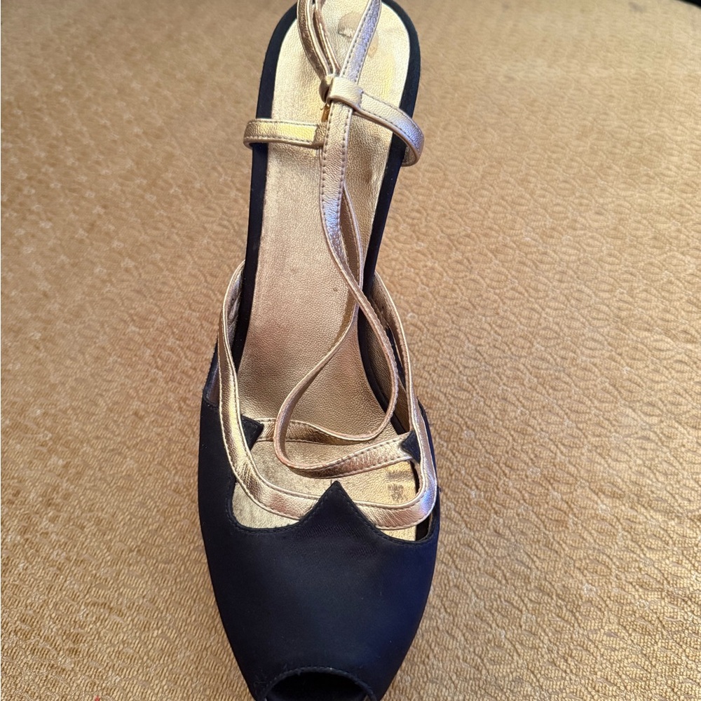 Miu Miu Black and Gold Platform Heels - Picture 11 of 14